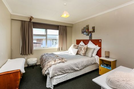 Photo of property in 16 Walsh Road, Westown, New Plymouth, 4310