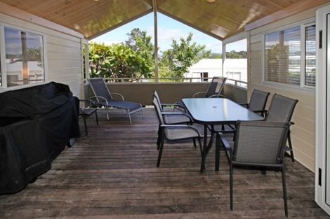 Photo of property in 12 Jacksons Claim, Pauanui, Hikuai, 3579