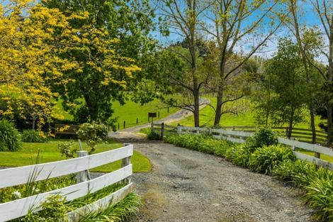 Photo of property in 21 Young Access, Dairy Flat, Silverdale, 0992