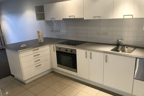 Photo of property in 1a/71 Spencer Road, Oteha, Auckland, 0632