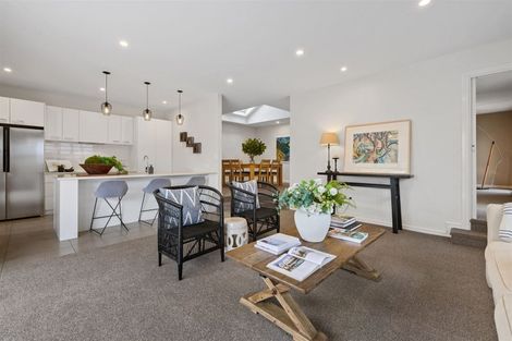 Photo of property in 1 Sunningvale Lane, Ilam, Christchurch, 8053