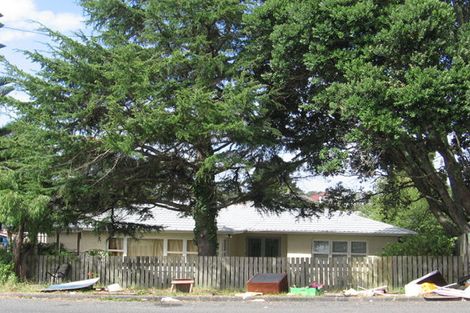 Photo of property in 31 Sabulite Road, Kelston, Auckland, 0602