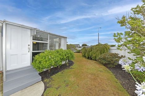 Photo of property in 2/2 Loreto Place, Hornby, Christchurch, 8042