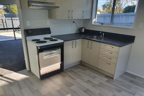 Photo of property in 7 Mundys Road, Dallington, Christchurch, 8061