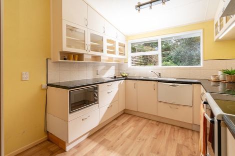 Photo of property in 56 Hazlewood Avenue, Karori, Wellington, 6012