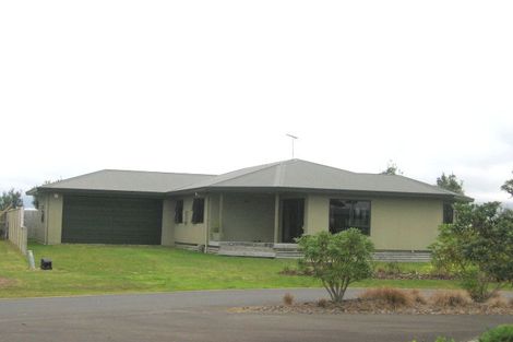 Photo of property in 131 Sands Crescent, Matarangi, Whitianga, 3592