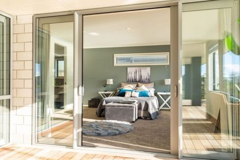 Photo of property in 40 Mariners Haven, One Tree Point, 0118