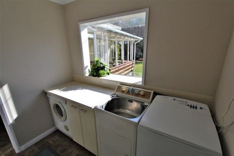 Photo of property in 16 Tay Street, Tokoroa, 3420