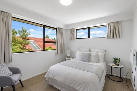 Photo of property in 4 Corfe Street, Ilam, Christchurch, 8041