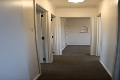 Photo of property in 2/707 Alexandra Street, Parkvale, Hastings, 4122