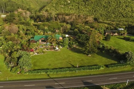 Photo of property in 2a Golden Sands Road, Barrytown, Runanga, 7873