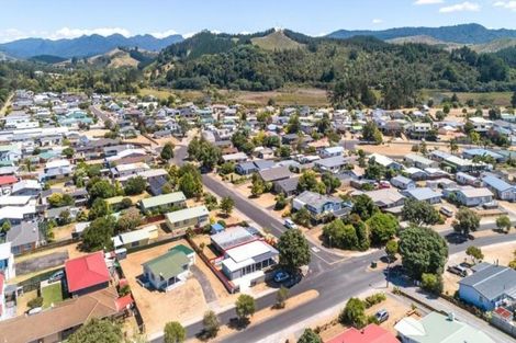 Photo of property in 107 Chartwell Avenue, Whangamata, 3620