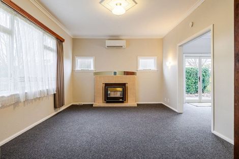 Photo of property in 26 Puriri Terrace, Roslyn, Palmerston North, 4414