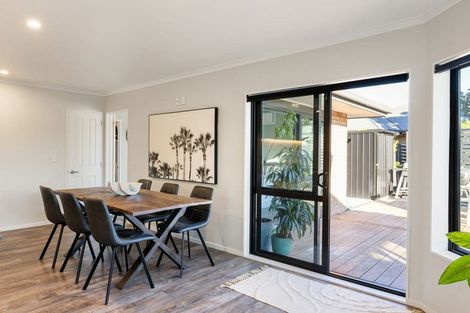 Photo of property in 28 Madison Street, Cambridge, 3434