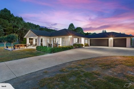 Photo of property in 80 Old Barn Road, Opaheke, Papakura, 2584