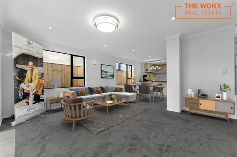 Photo of property in 26a Russell Road, Manurewa, Auckland, 2102