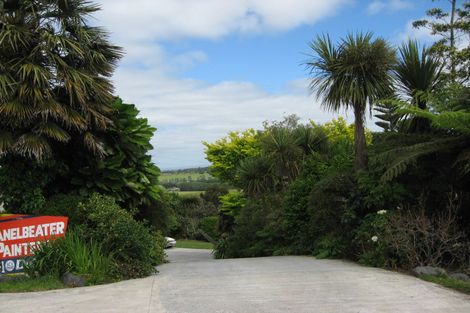 Photo of property in 412 Hillview Road, Bombay, 2675