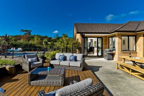 Photo of property in 41 Rautahi Terrace, Redvale, Albany, 0792