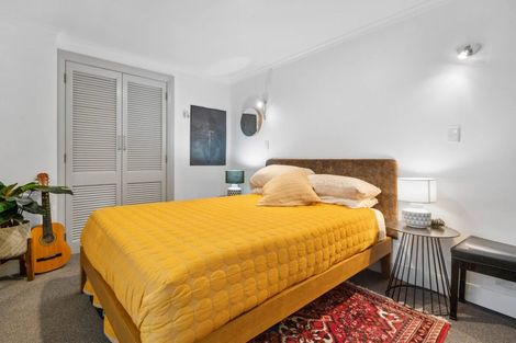 Photo of property in 15 Mcfarlane Street, Mount Victoria, Wellington, 6011