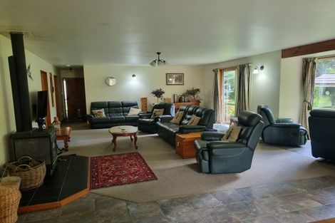 Photo of property in 42 Leeston Lake Road, Leeston, 7632