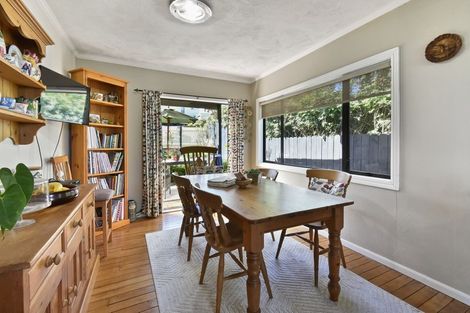 Photo of property in 1/17 Churchill Road, Cockle Bay, Auckland, 2014