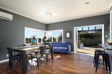 Photo of property in 279 Hampden Street, Nelson South, Nelson, 7010