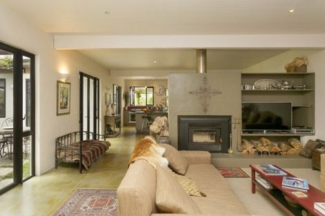 Photo of property in 50 Highland Drive, Acacia Bay, Taupo, 3385