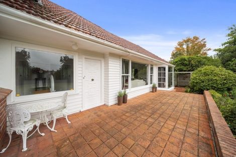 Photo of property in 15 Regan Street, Stratford, 4332