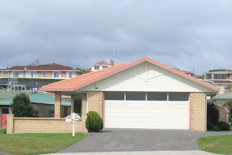Photo of property in 15 Lilac Place, Otumoetai, Tauranga, 3110