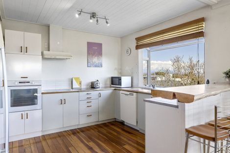 Photo of property in 21 Taupo View Road, Taupo, 3330