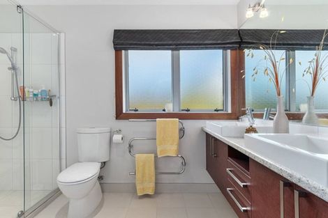 Photo of property in 17 Haden Place, Omokoroa, 3114