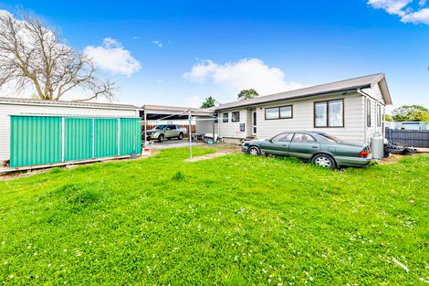 Photo of property in 4 Cottrell Place, Clendon Park, Auckland, 2103