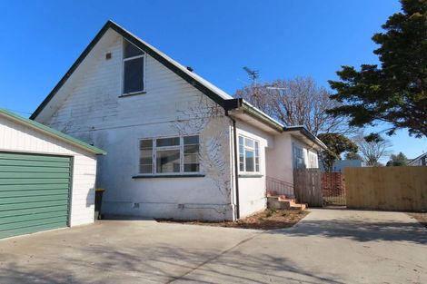 Photo of property in 76 Aorangi Road, Bryndwr, Christchurch, 8053