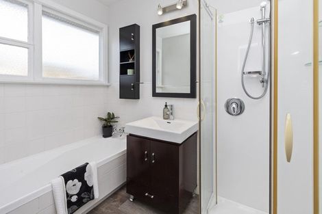 Photo of property in 21 Brent Place, Papanui, Christchurch, 8053