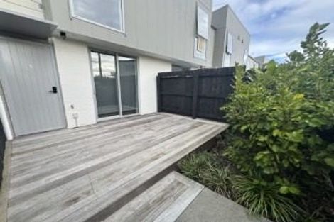 Photo of property in 8/25 Tranent Road, Mangere, Auckland, 2022