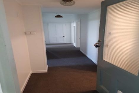 Photo of property in 34 Grove Road, Kelburn, Wellington, 6012