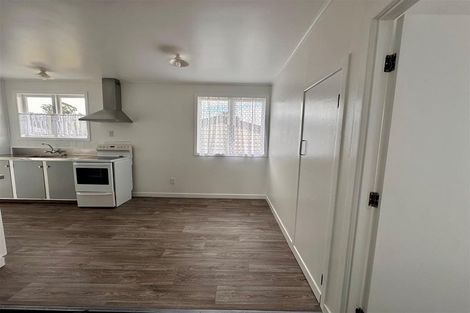 Photo of property in 18 Bolton Place, Otara, Auckland, 2023