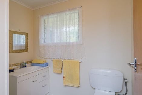 Photo of property in 11 Weraroa Road, Levin, 5510