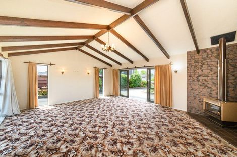 Photo of property in 32 Cedar Crescent, Feilding, 4702