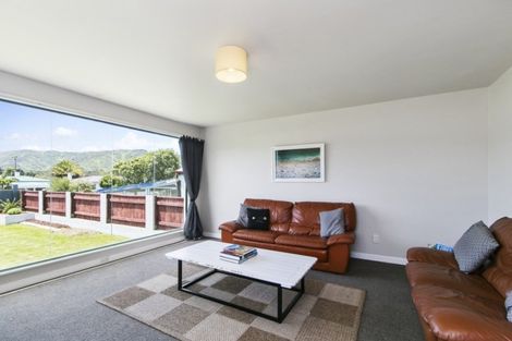 Photo of property in 118 Wainuiomata Road, Wainuiomata, Lower Hutt, 5014