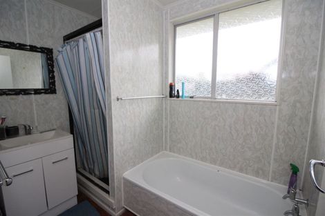 Photo of property in 15 Lancaster Crescent, Tokoroa, 3420