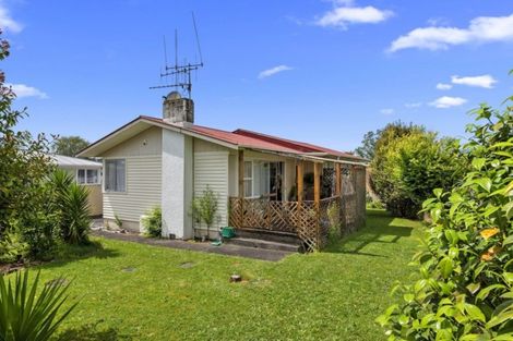 Photo of property in 15 Rosalind Street, Deanwell, Hamilton, 3206