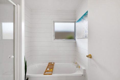 Photo of property in 83 Brookvale Road, Havelock North, 4130