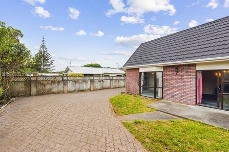 Photo of property in 5a Warrimoo Street, Paraparaumu, 5032