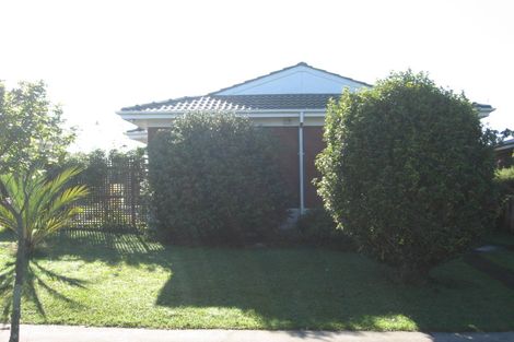 Photo of property in 48 Cascades Road, Pakuranga Heights, Auckland, 2010
