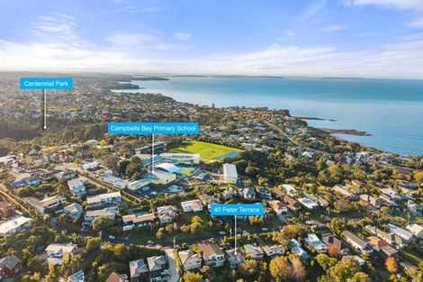 Photo of property in 40 Peter Terrace, Castor Bay, Auckland, 0620