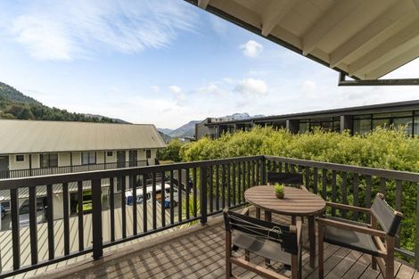 Photo of property in 308/139 Fernhill Road, Fernhill, Queenstown, 9300