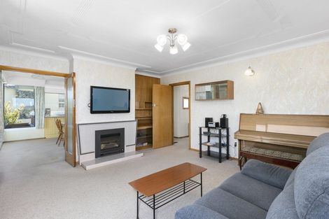 Photo of property in 35 Hocken Street, Kenmure, Dunedin, 9011