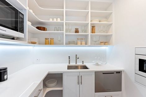 Photo of property in 5 Lavinia Grove, Waikanae Beach, Waikanae, 5036