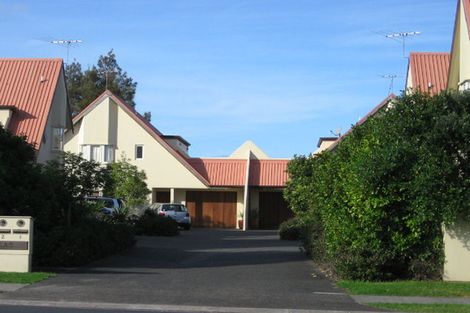 Photo of property in 4/137 Lakeside Drive, Orewa, 0931